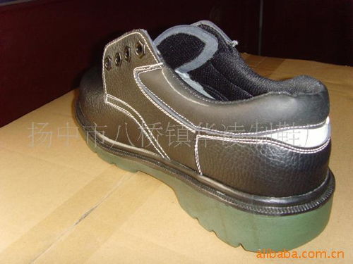 揚中市八橋鎮(zhèn)華凌制鞋廠 專業(yè)鞋類配件生產(chǎn)與創(chuàng)新之路